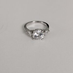 .925 Silver Women's Ring